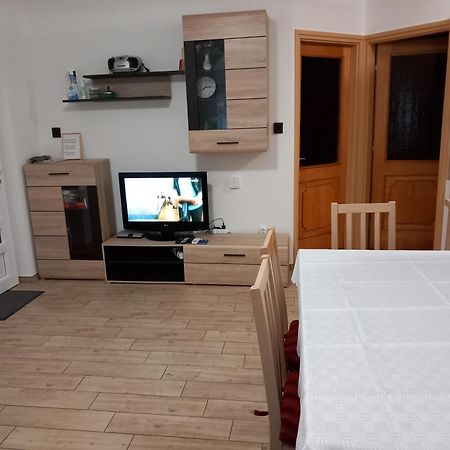 Fausztland Apartments زاماردي المظهر الخارجي الصورة