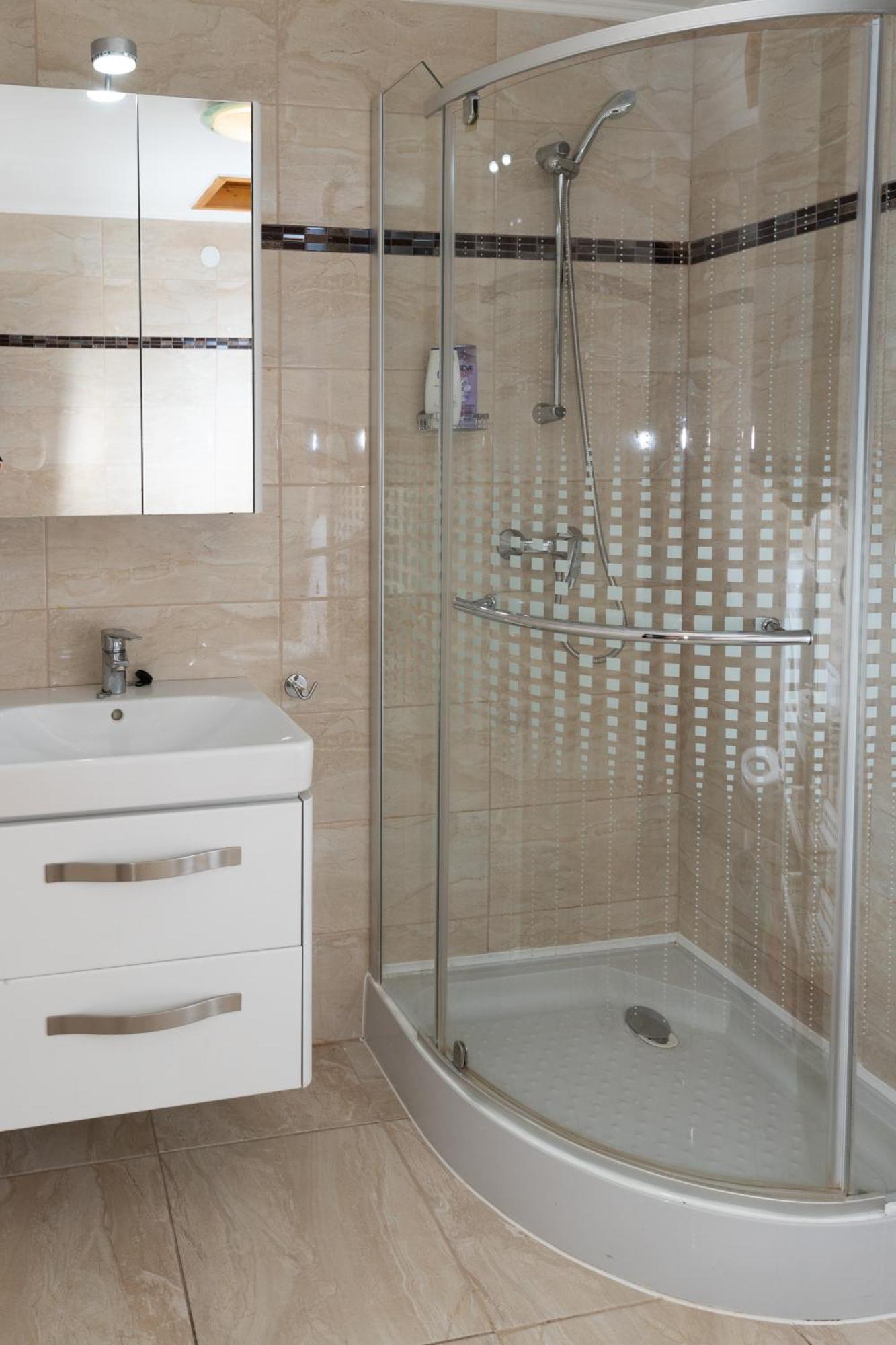 Fausztland Apartments زاماردي المظهر الخارجي الصورة